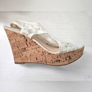 Fergalicious Vandalia Cream Women's‎ size 9 M  Lace Wedge Sandal Shoes